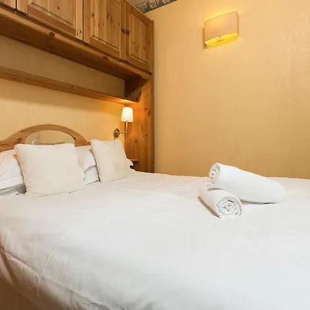 Balme 2 - Haven And Mont Blanc View